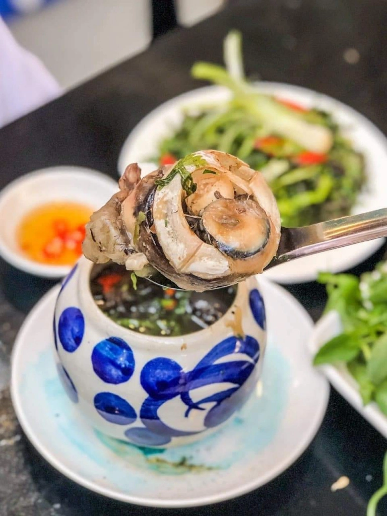 Ăn thử món “đèn pha đại dương” độc đáo và bổ dưỡng khi du lịch Phú Yên