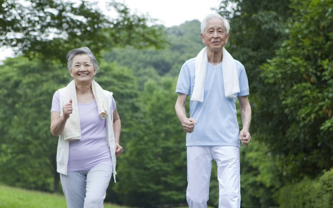 Bài tập nào phù hợp cho người bị bệnh Alzheimer?