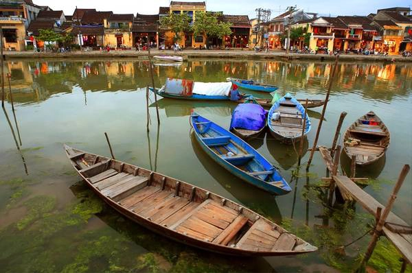 Báo Anh kêu gọi người dân Anh du lịch Việt Nam