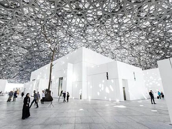Bảo tàng Louvre “phiên bản trên mặt biển” ở Abu Dhabi