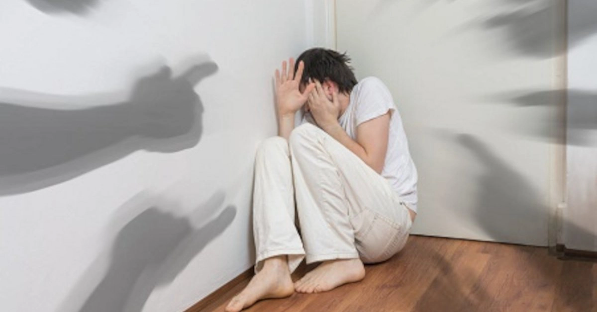 Bệnh hoang tưởng lo lắng kéo dài dai dẳng
