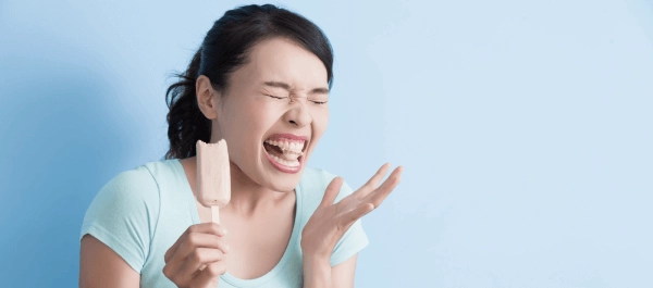 Bị ê buốt răng uống thuốc gì?