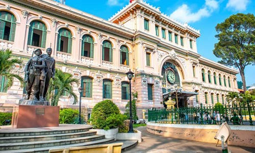Bưu điện Sài Gòn - nơi tuyệt vời để gửi thư