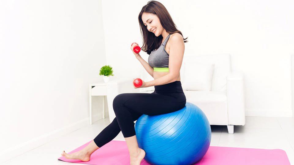 Các bài tập ngực săn chắc cho nữ