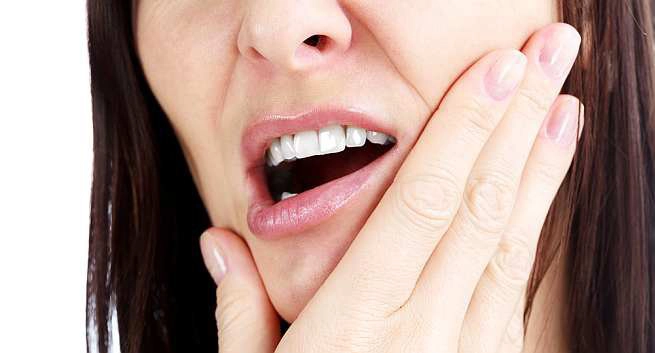 Các triệu chứng uốn ván ở người lớn