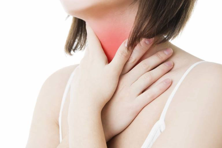 Cách chữa rát họng tại nhà do nói nhiều