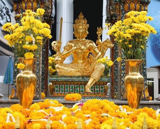 Cận cảnh ngôi đền Erawan gần nơi bị đánh bom ở Bangkok