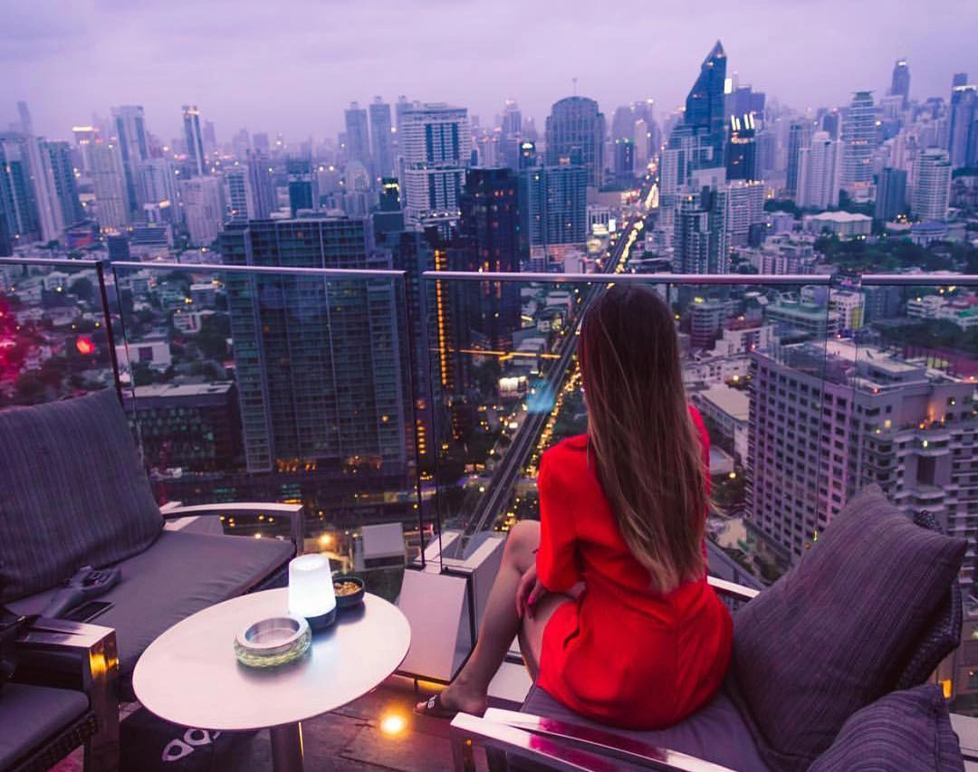 Check-in liền tay 10 quán sky bar Bangkok nổi tiếng cho bạn quẩy tới bến cùng hội bạn thân