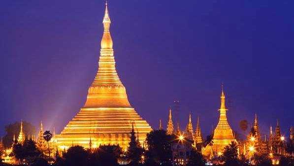 Chùa Shwedagon ở Myanmar: Chùa nghìn tuổi dát vàng