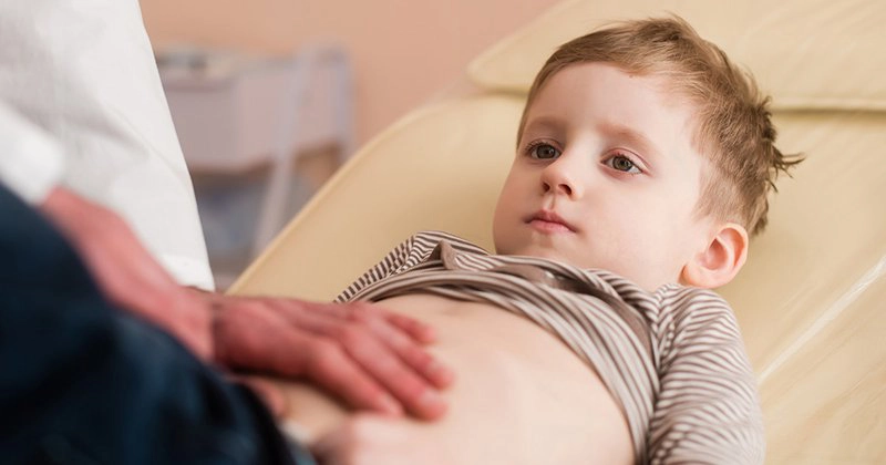 Coi chừng biếng ăn sau khi dùng kháng sinh đường ruột cho trẻ em