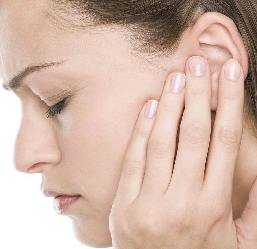 Cử động hàm có tiếng kêu có phải viêm khớp thái dương hàm?