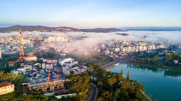 Đà Lạt đẹp nhất trong ánh bình minh
