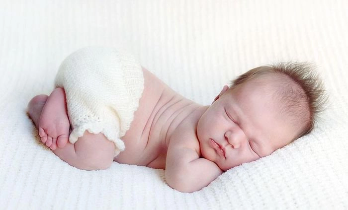 Đập đầu ở trẻ sơ sinh