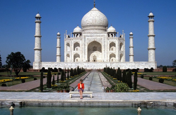 Đền Taj Mahal chỉ mở cửa 3 tiếng mỗi ngày