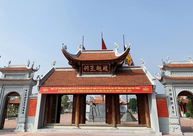 Đền thờ Triệu Việt Vương – Nơi thờ vị vua duy nhất của Hưng Yên