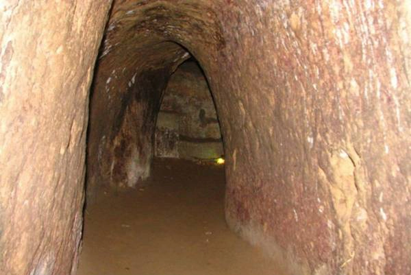 Địa đạo Củ Chi - một trong những điểm đến lạ nhất thế giới