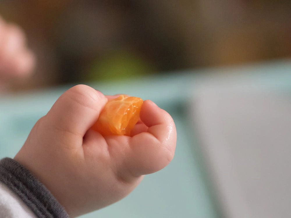 Điều trị ngón tay cò súng ở trẻ em