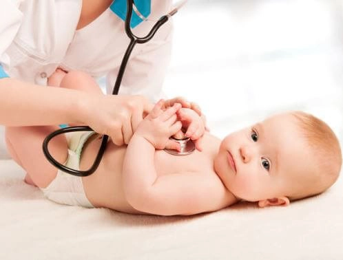 Điều trị nhiễm trùng màng phổi ở trẻ em
