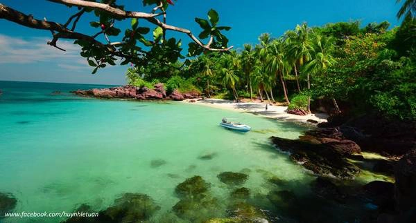 Du lịch biển dịp lễ: 3N2Đ ở resort, khách sạn 4, 5 sao + vé máy bay chỉ từ 3.999.000 đồng