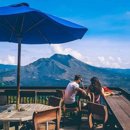Du lịch độc thân: Top 8 điểm du lịch có khả năng giúp bạn thoát ‘ế’