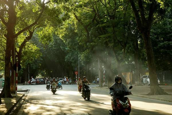 Du lịch Hà Nội những ngày đẹp nhất trong năm qua chùm ảnh ‘mê hoặc lòng người’