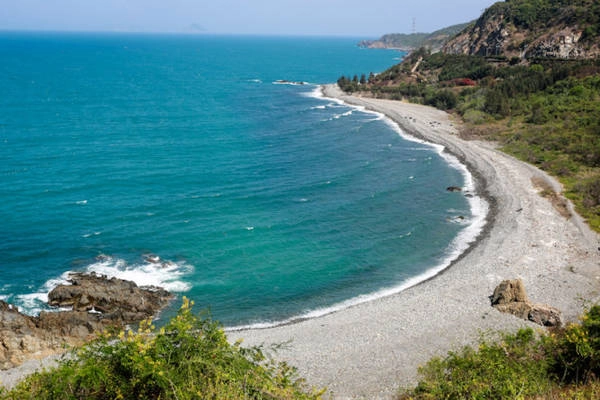 Du lịch Nha Trang ngắm bãi Tiên như thực như mơ