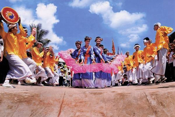 Du lịch Ninh Thuận tháng 10 tham dự lễ hội Kate đặc sắc