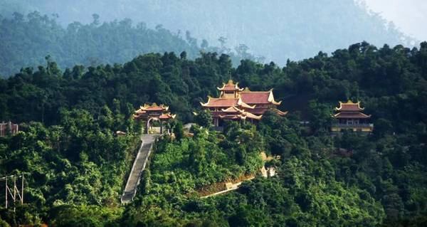 Du lịch Việt Nam đón lộc, vui xuân Ất Mùi 2015 tại 4 địa điểm lý tưởng