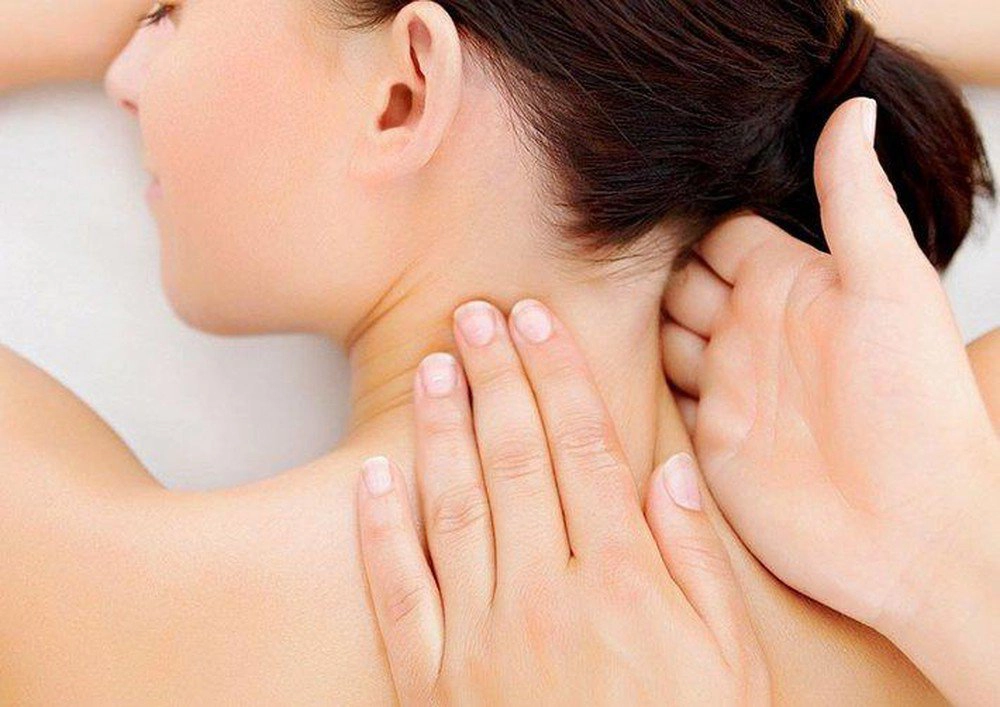 Hạch nổi sau cổ, gáy có đáng lo?