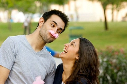 Hài hước kích hoạt trí não