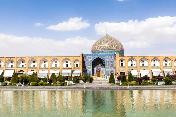 Hành trình đi ngược ‘Con đường tơ lụa': Iran hiếu khách (Phần 2)