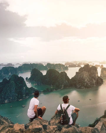 Hãy đi phượt như 2 hot boy người Ý để thấy Việt Nam của chúng mình đẹp như thế nào!