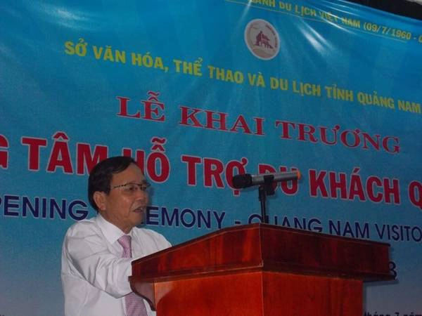 Hội An mở đường dây nóng cho khách du lịch… kêu