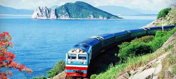 HOT: Tàu hỏa 5 sao từ Sài Gòn đi Phan Thiết với giá chỉ từ 137.000 đồng
