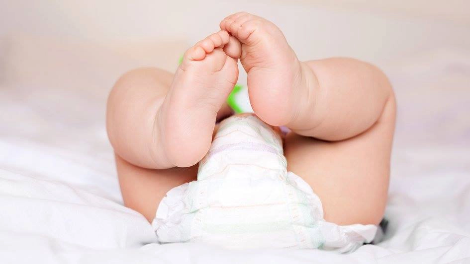 Hướng dẫn cha mẹ cách cai bỉm cho bé