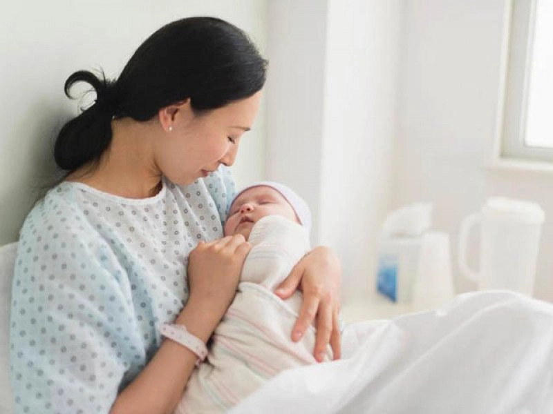 Hướng dẫn theo dõi, chăm sóc sau sinh tại nhà (phần II)