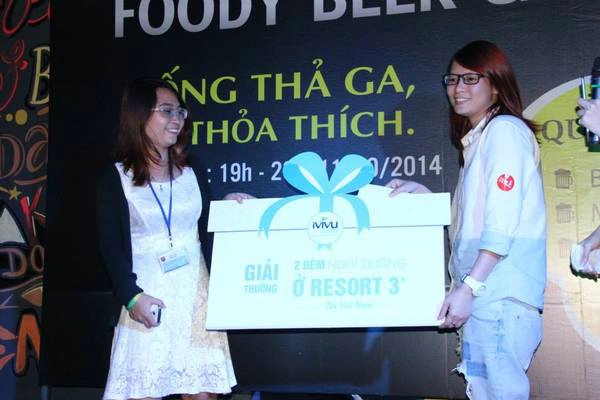 Khách hàng tham gia Foody Beer & Buffet ‘rinh’ nhiều giải thưởng giá trị từ placevietnam.com