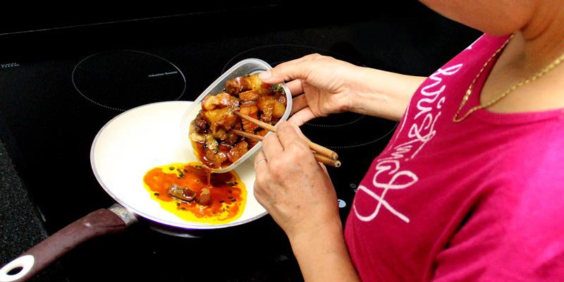 Khi nào nên bỏ thức ăn đi?