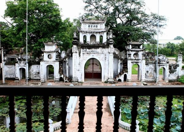 Không gian thanh tịnh trong chùa Bối Khê
