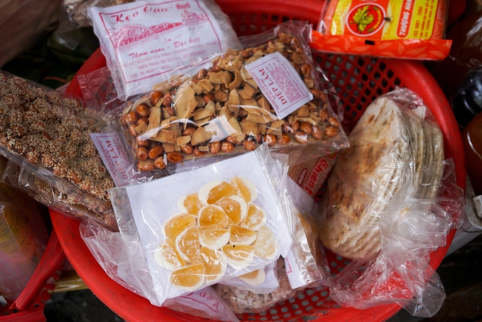 Khu chợ Sài Gòn chỉ bán đặc sản xứ Huế