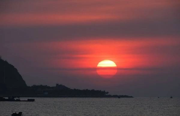 Kinh nghiệm săn ảnh bình minh đẹp khi du lịch Nha Trang mùa hè