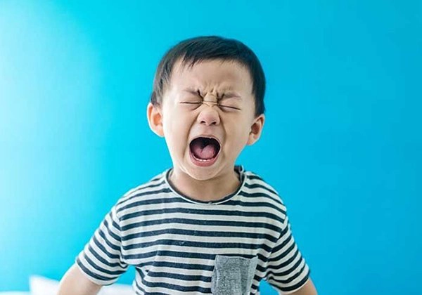 Làm thế nào giúp trẻ tự kỷ giao tiếp hiệu quả?