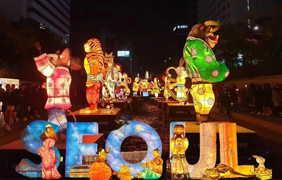 Lễ hội đèn lồng Hàn Quốc diễn ra vào cuối năm