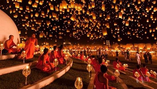 Loi Krathong - Lễ hội cổ đẹp nhất năm của người Thái