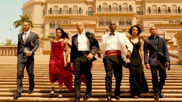 Mãn nhãn với những địa danh đẹp như mơ trong phim Fast & Furious 7