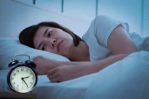 Mất ngủ, trằn trọc cả đêm phải khắc phục thế nào?