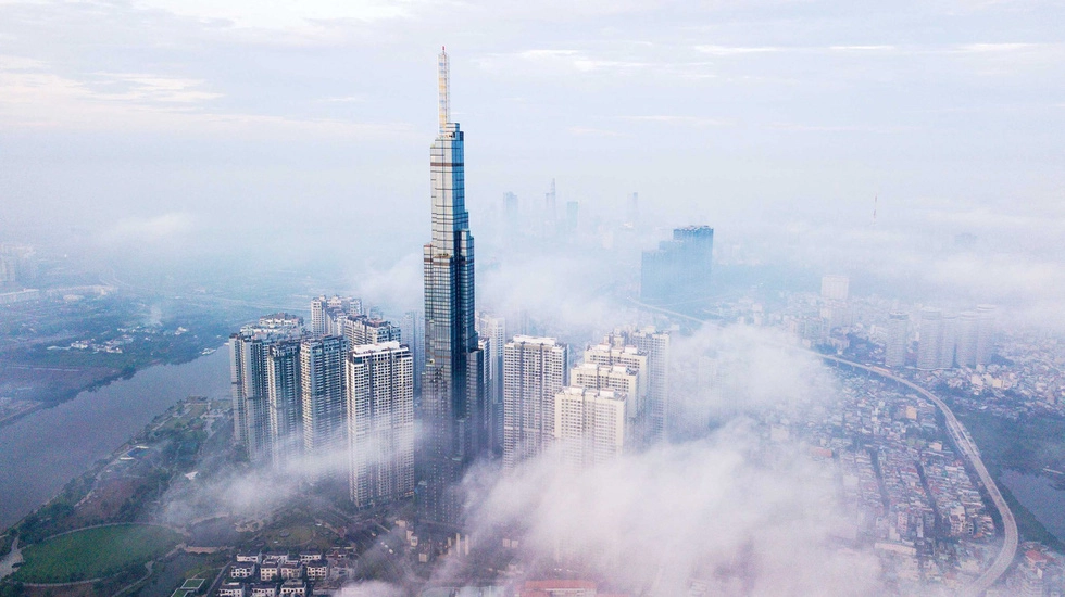 Ngắm Sài Gòn từ độ cao 400m của tòa nhà Landmark 81