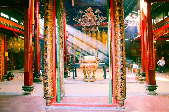 Ngôi chùa hơn trăm năm giữa lòng Cần Thơ
