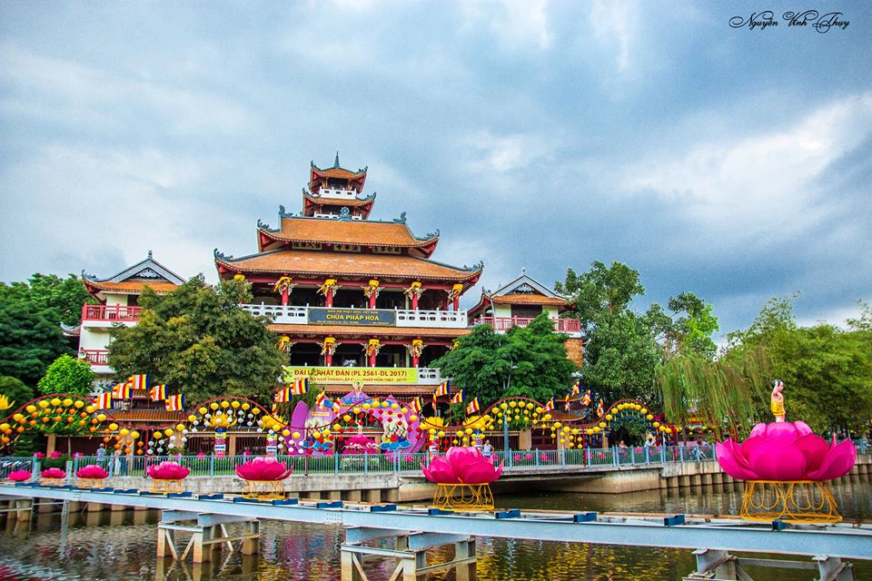 Ngôi chùa ở Sài Gòn có nhiều bình gốm nhất Việt Nam