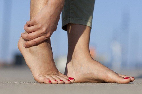 Người bị bệnh gút kiêng ăn gì?